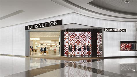 lv backpack price in dubai|Louis Vuitton Dubai Mall Fashion Avenue.